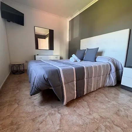 La Casita De Tonita Valdovino