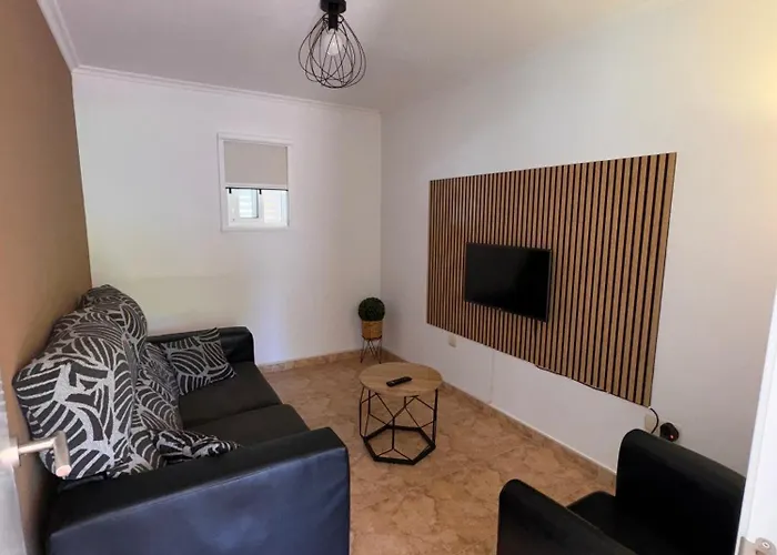 La Casita De Tonita * Valdoviño